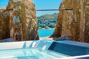 Heated pool