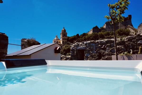 Heated pool