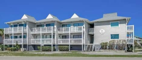 Front of building facing Ocean Blvd.