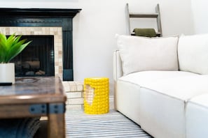 The home features fun corn-themed décor – can you find them all?