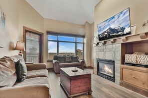 Wind down by the fireplace after an adventurous day on the mountain
