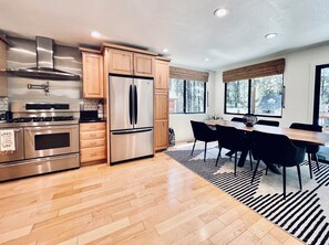 Spacious chef’s kitchen