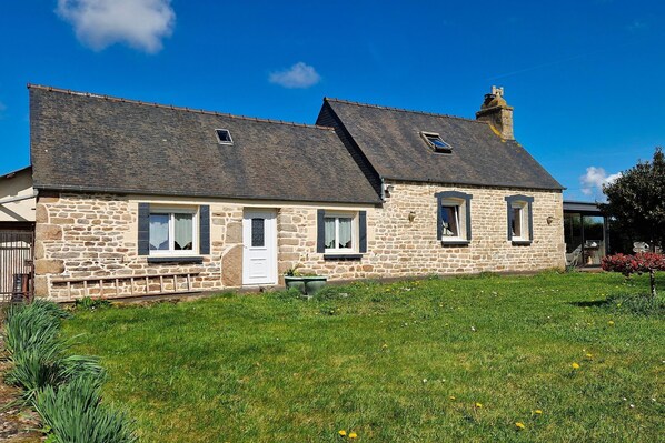 Extérieur maison de vacances [été]