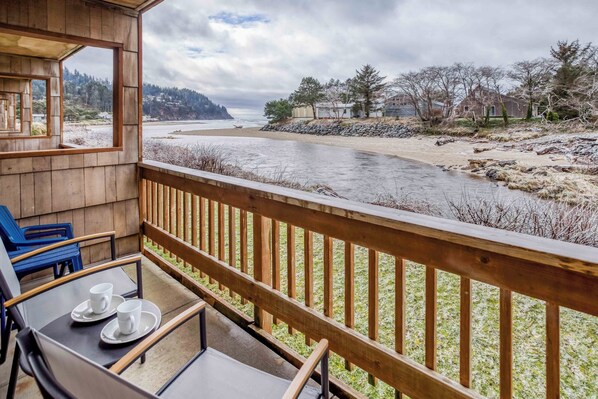 Balcony with Views