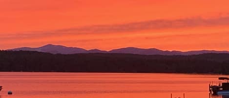 Sunset of White mountains from lakefront 