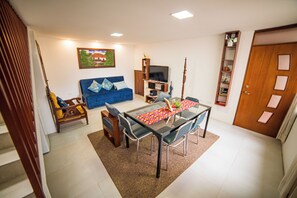 Spielezimmer