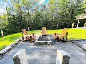 Patio w/ Fire pit & handmade Adirondak chairs