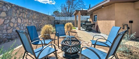 El Paso Vacation Rental | 3BR | 2BA | 1,783 Sq Ft | 1 Step Required