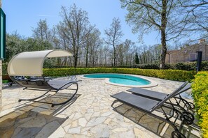 Pool, gatren, Villa Elaya, Istria