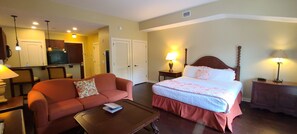 Bed and Sitting area