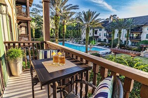 Beautiful Balcony View to Pool