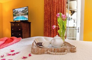Bed to TV