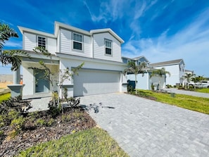 single house with garage