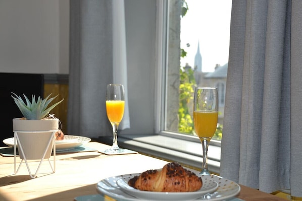 Breakfast meal