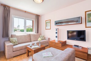 Villa Jardin Del Mar image