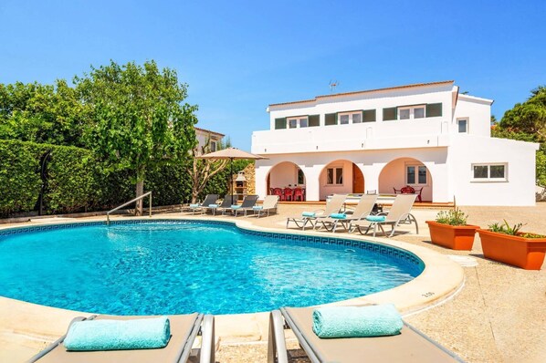 Villa Tres Arcos image