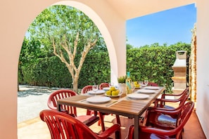 Villa Tres Arcos image