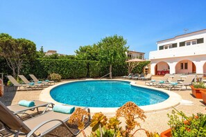 Villa Tres Arcos image
