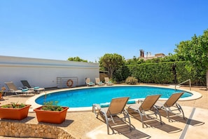 Villa Tres Arcos image