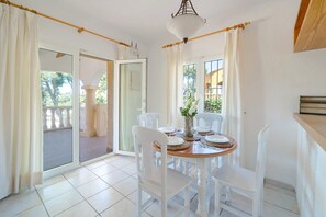 Villa Rosa Blanca image