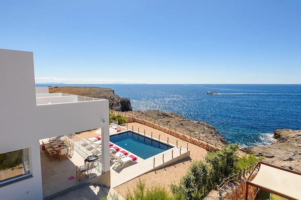 Villa Aguamarina image