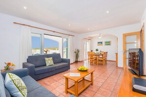 Villa Blanc Arenal image