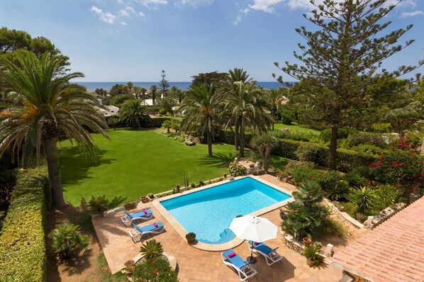 Villa Diamante image