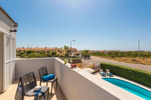 Villa Gris image
