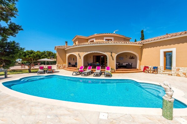 Villa Sebastian Del Mar image