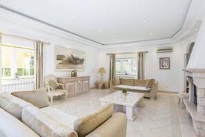Villa Quinta dos Bicos image