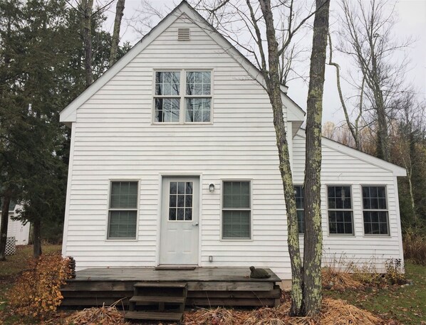 Cedarberry Bluff Exterior