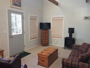 Living Room at Cedarberry Bluff