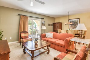 Living to Dining Area