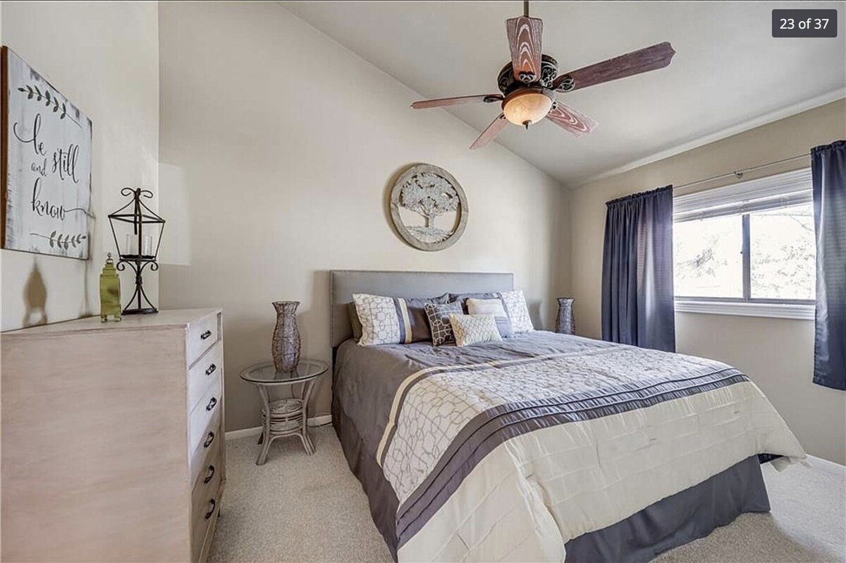 3-Story Lakehouse with Access to Golf Course, Community Pool, and More!