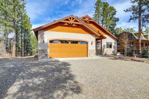 Pagosa Springs Vacation Rental | 3BR | 2BA | Stairs Required | 2,100 Sq Ft