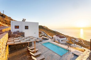 The best way to enjoy Kea: poolside with a view.