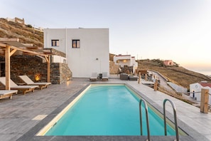 Poolside relaxation at its finest.
