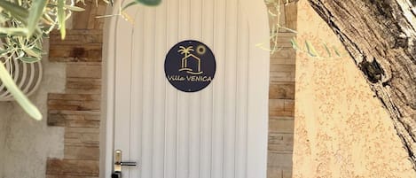 Entrée Villa