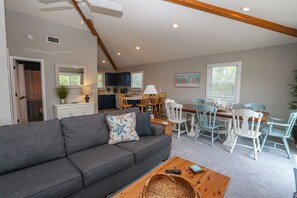 Great Room 2022