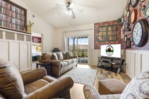 Living Area with Cable and Flatscreen for Guest Enjoyment