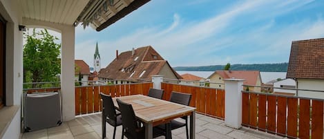 Ferienwohnung Seeblick, 85 qm, 2 Schlafzimmer, Balkon, max. 5 Personen-Balkon