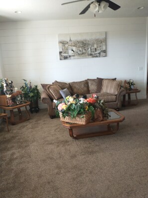Front rooom