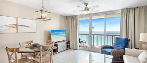 Living room with ocean view from the balcony