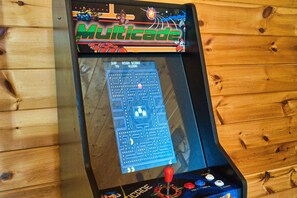 Arcade machine - Pacman anyone?