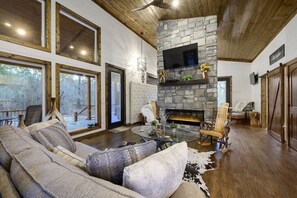 Floor to ceiling fireplace