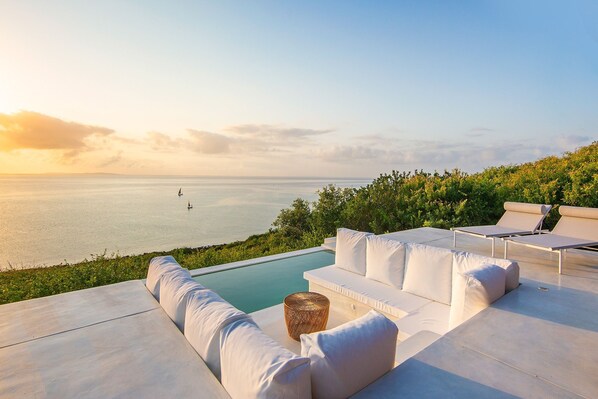 Private Pool with Amazing Beach View