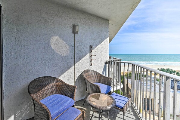 Myrtle Beach Vacation Rental | 1BR | 1BA | Elevator Access | 500 Sq Ft