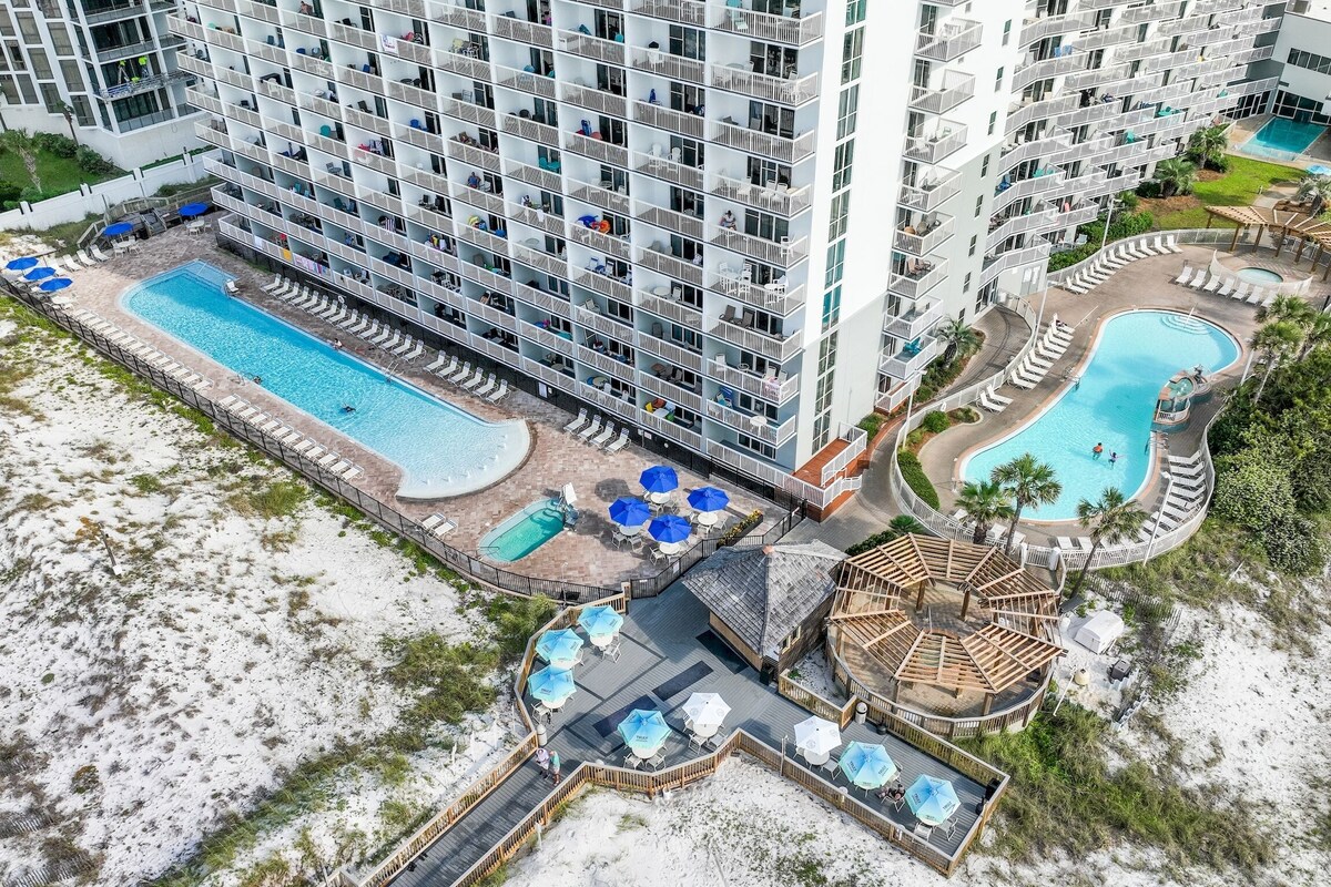 Pelican Beach 2 bedroom 4th floor Gulf Front Condo