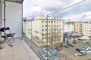 View from the apartment of the surrounding area. 