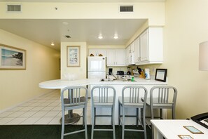 Livingroom looking into kitchen